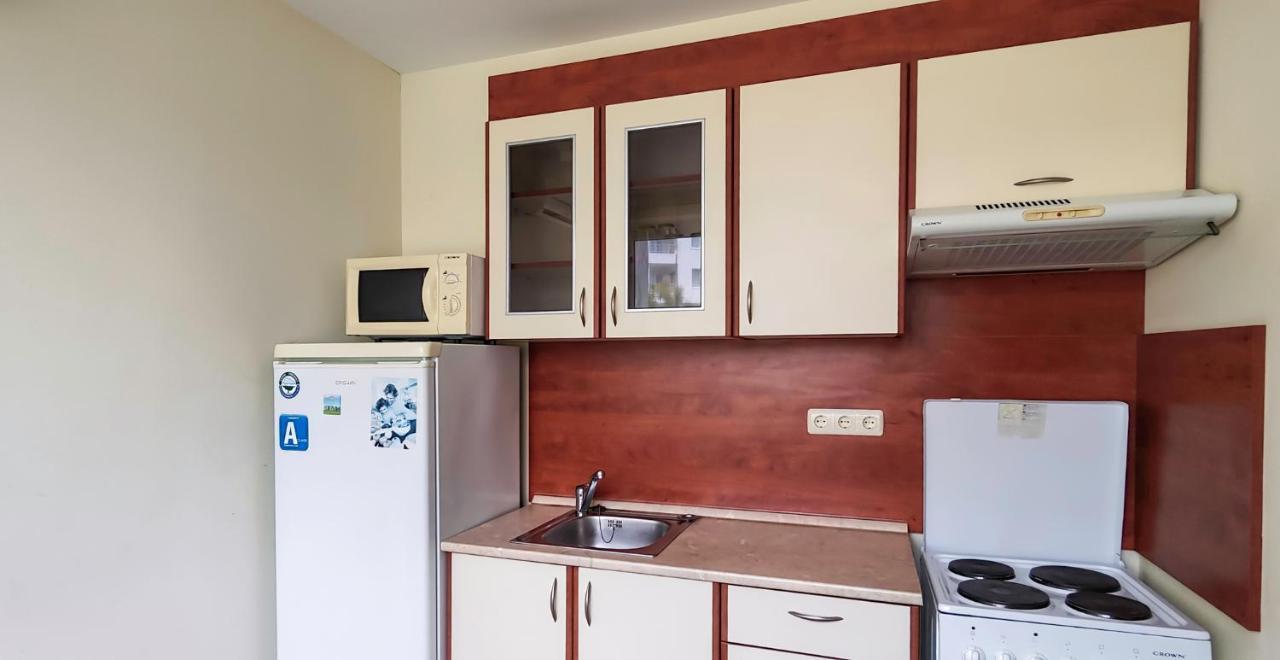 Crown And Imperial Apartments Sveti Vlas Luaran gambar